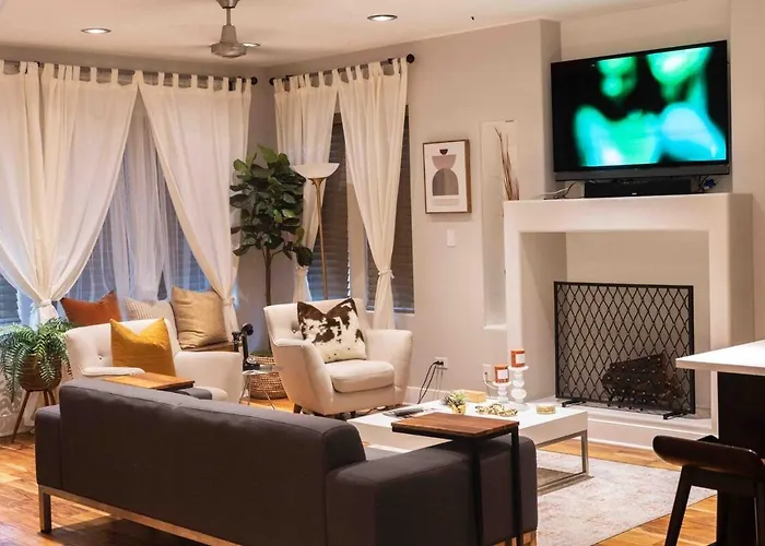 2level Duplex With Jaccuzi-gem In 4bd&3ba