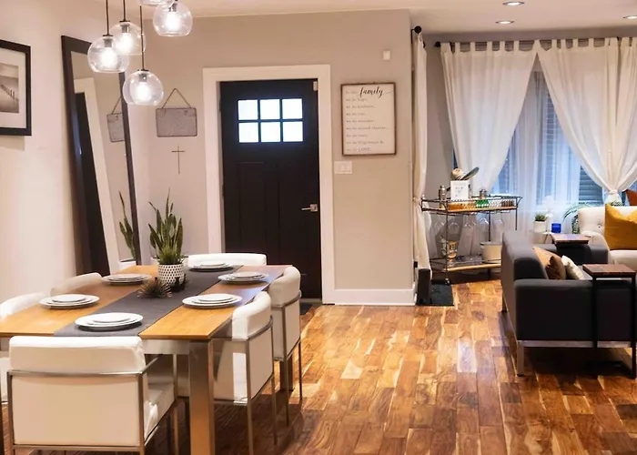 2level Duplex With Jaccuzi-gem In 4bd&3ba Chicago